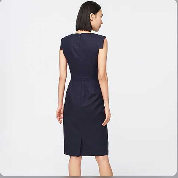 RESUME DRESS IN STRETCH LINEN - Picture 3 of 4